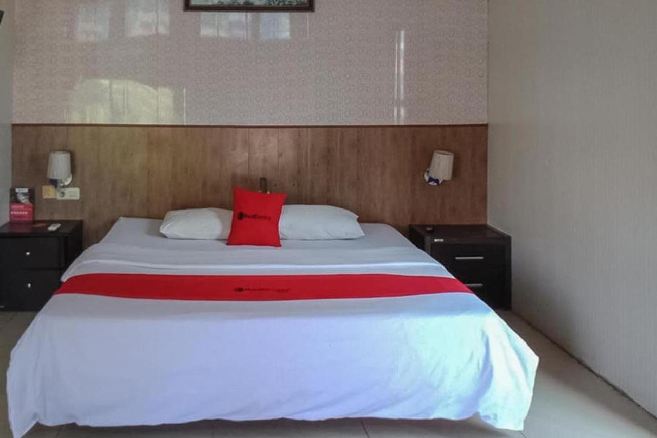 Reddoorz @ Sorong City Center Bagian luar foto